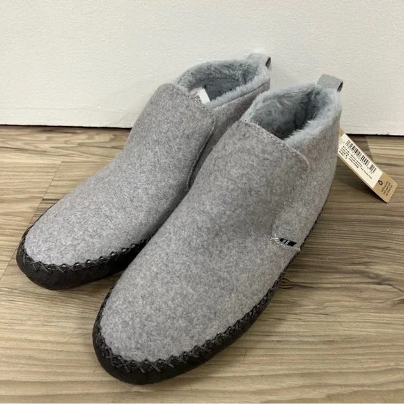 Toms slippers sales womens size 7